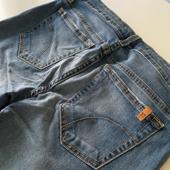 Joe’s Jeans Midrise Skinny Jeans - Picture 4 of 6